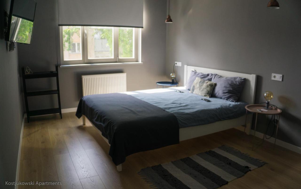 Apart-Hotel Kostjukowski Apartments Nizhynska 17 ลวีฟ ภายนอก รูปภาพ
