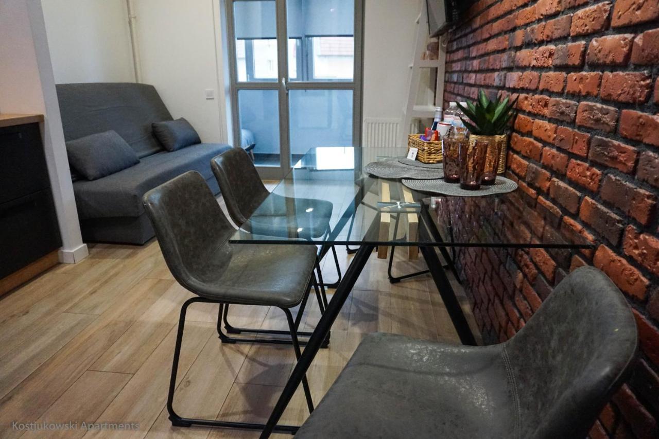 Apart-Hotel Kostjukowski Apartments Nizhynska 17 ลวีฟ ภายนอก รูปภาพ