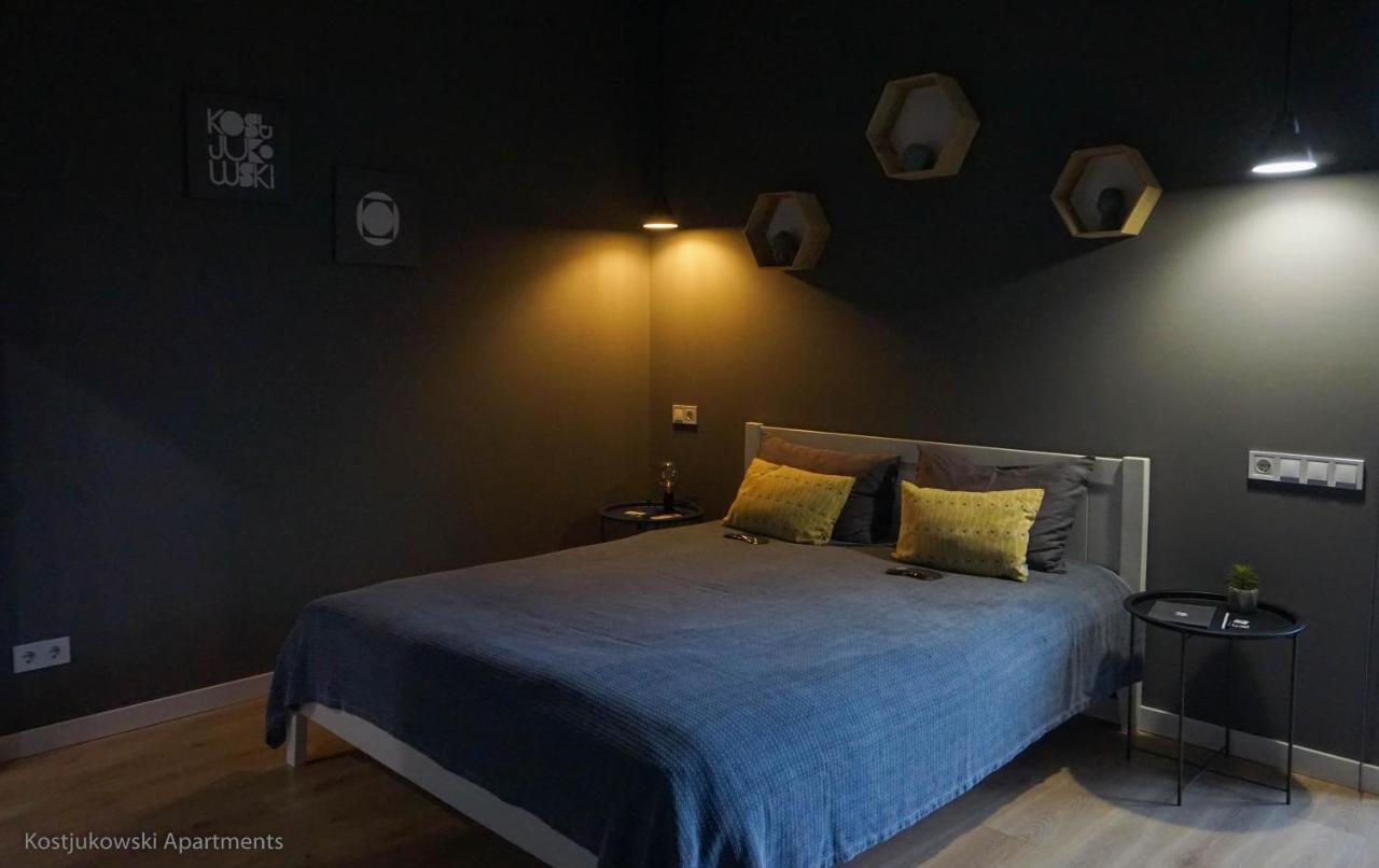 Apart-Hotel Kostjukowski Apartments Nizhynska 17 ลวีฟ ภายนอก รูปภาพ